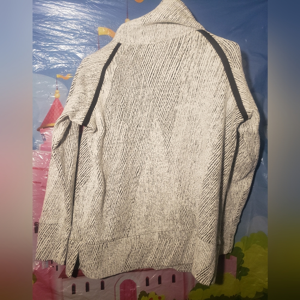 Medium Pullover Sweater - Picture 2 of 3